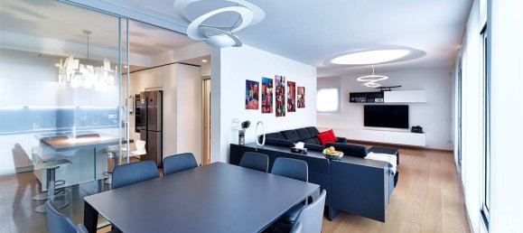 3 bedrooms Apartment in Capiago Intimiano, Italy No. 326700 13