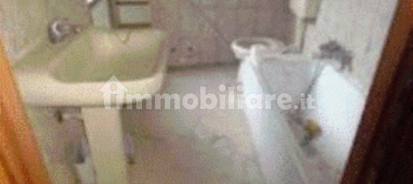 2 Schlafzimmer Wohnung in Lugagnano Val d'Arda, Italy, Nr. 270647 9