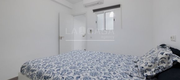 Apartamento de 4 dormitorios en Madrid, Spain No. 171569 15
