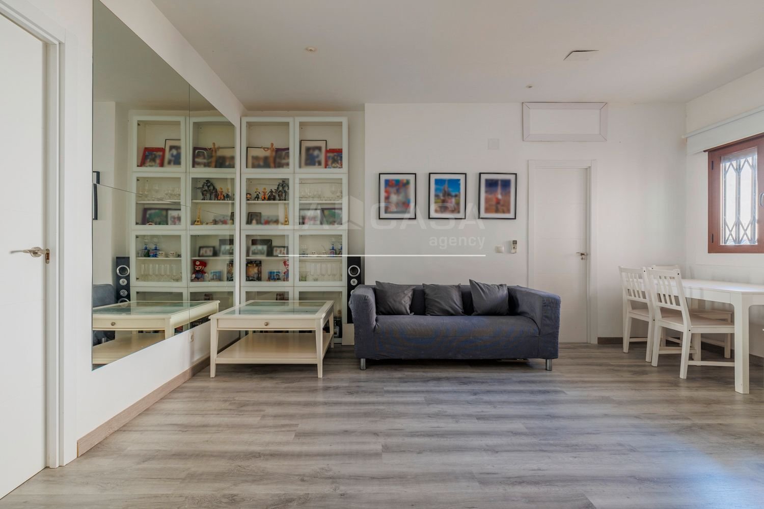 Apartamento de 4 dormitorios en Madrid, Spain No. 171569