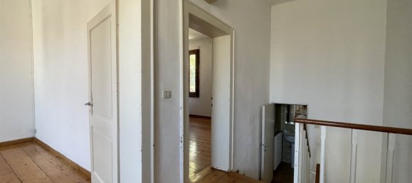 4 bedrooms Villa in Portogruaro, Italy No. 330067 14