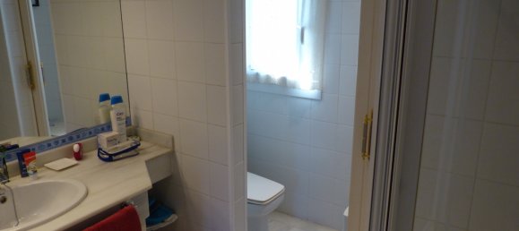 Villa de 5 dormitorios en Marbella, Spain No. 96111 48