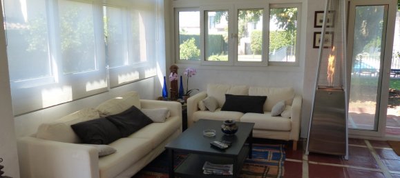 Villa de 5 dormitorios en Marbella, Spain No. 96111 2