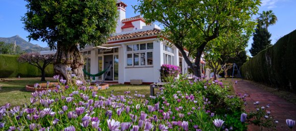 Villa de 5 dormitorios en Marbella, Spain No. 96111 78