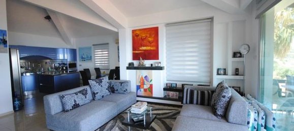 Вилла с 4 спальнями в Пафос, Кипр № 10536 11