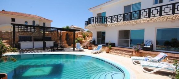 Вилла с 4 спальнями в Пафос, Кипр № 10536 21