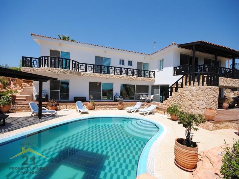 4 غرف نوم فيلا في Paphos, Cyprus رقم 10536