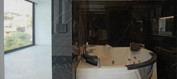 5 bedrooms Villa in Altea, Spain No. 12855 19