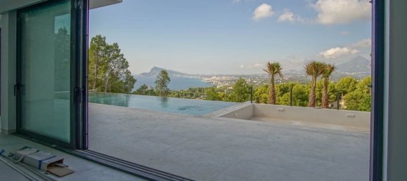 5 bedrooms Villa in Altea, Spain No. 12855 14