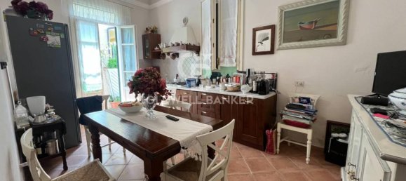 4 rooms Villa in Forte dei Marmi, Italy No. 104006 12