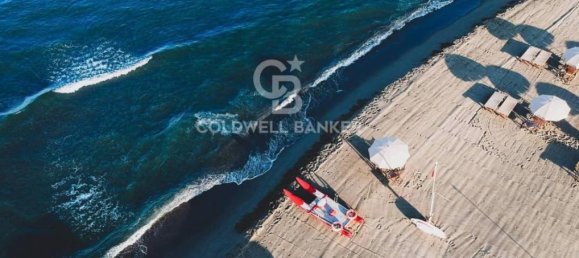 4 rooms Villa in Forte dei Marmi, Italy No. 104006 6