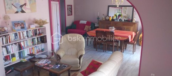 5 bedrooms House in Saint-Laurent-en-Gatines, France No. 79890 3