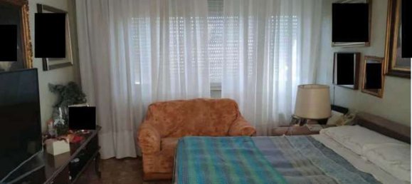 Apartamento de 4 habitaciónes en Cardano al Campo, Italy No. 5368 4