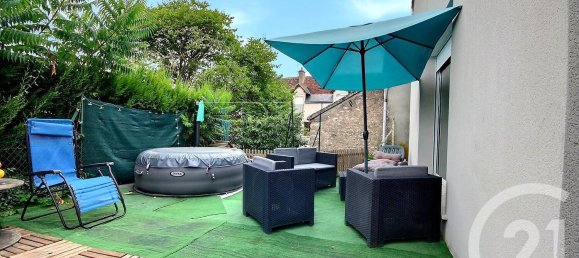 3 Schlafzimmer Stadthaus in Blois, France, Nr. 240218 3