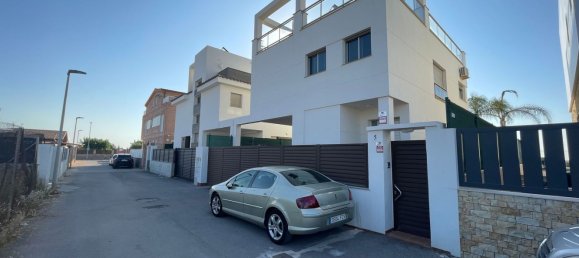 3 bedrooms House in Castellon, Spain No. 155175 2