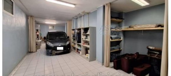 Garaje en Jesi, Italy 86 m² No. 327886 4