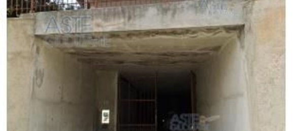 Garaje en Jesi, Italy 86 m² No. 327886 2