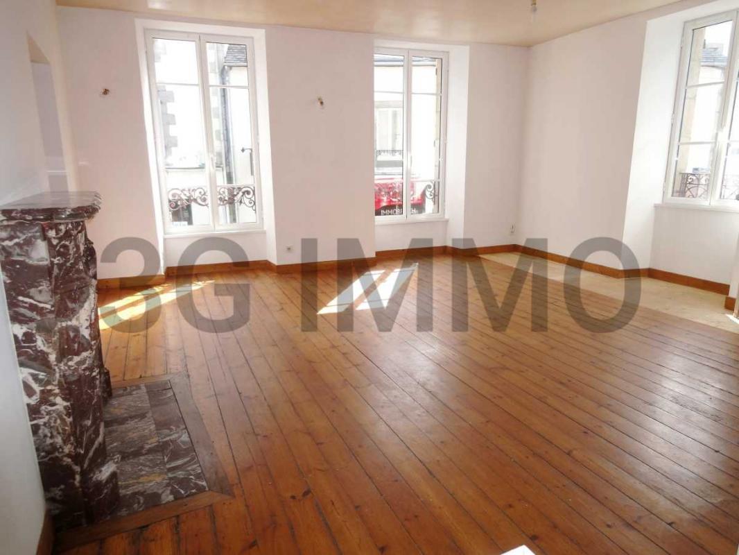 Apartamento T1 em Carhaix-Plouguer, France N.º 201354