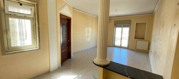 Apartamento de 4 habitaciónes en Syracuse, Italy No. 242070 2