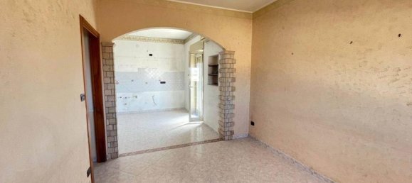 Apartamento de 4 habitaciónes en Syracuse, Italy No. 242070 10