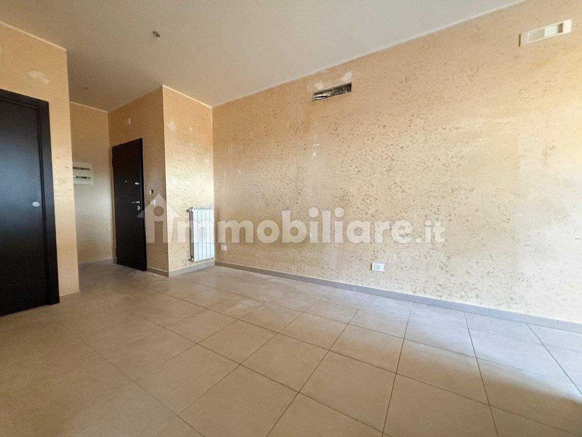 Apartamento T2 em Bari, Italy N.º 353244