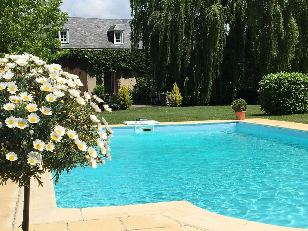 6 bedrooms House in Courcelles-de-Touraine, France No. 254984