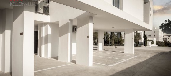 Квартира с 2 спальнями в Ларнака, Кипр № 36027 2