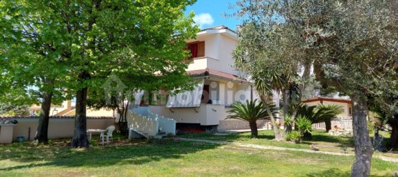 3 Schlafzimmer Villa in Nettuno, Italy, Nr. 68039 3