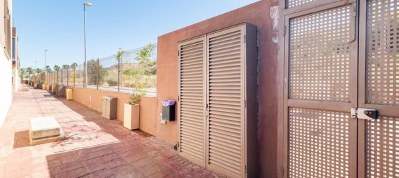 4 Schlafzimmer Haus in Jun, Spain, Nr. 171325 2