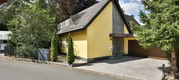 8 rooms House in Nuremberg, Germany No. 196427 2