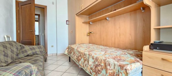 Villa de 5 divisões em Padenghe sul Garda, Italy N.º 120671 23