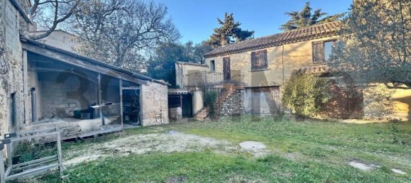 4 bedrooms House in Uzes, France No. 199094 2