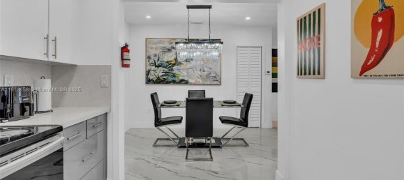 4 dormitorios villa en venta en Miami, Miami-Dade, Florida, USA № 615954 15