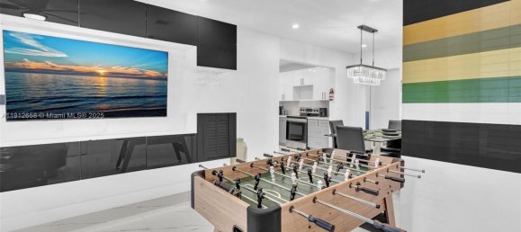 4 dormitorios villa en venta en Miami, Miami-Dade, Florida, USA № 615954 25