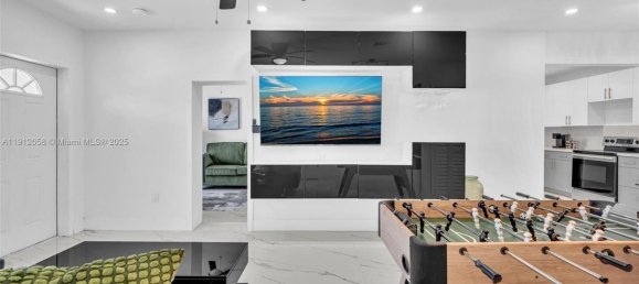 4 dormitorios villa en venta en Miami, Miami-Dade, Florida, USA № 615954 26