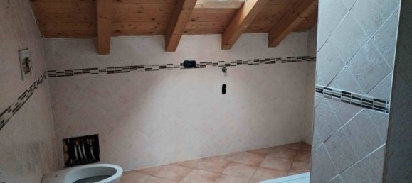 3 Schlafzimmer Wohnung in Magenta, Italy, Nr. 276260 12