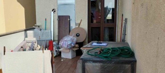 3 Schlafzimmer Wohnung in Magenta, Italy, Nr. 276260 6