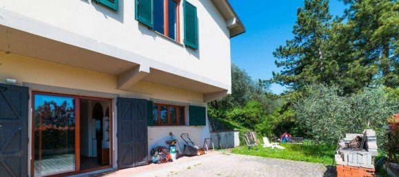 4 Schlafzimmer Villa in Rignano sull'Arno, Italy, Nr. 45373 10