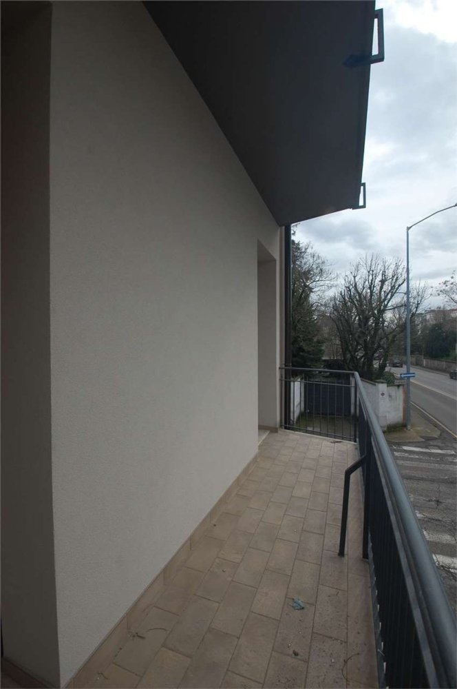 Квартира с 3 комнатами в Модена, Италия № 69615