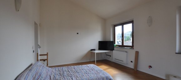 4 rooms Apartment in Florence, Italy No. 50486 11