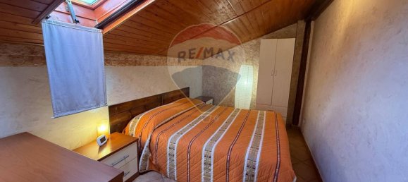 2-salle Appartement à Catania, Italy No. 266275 6