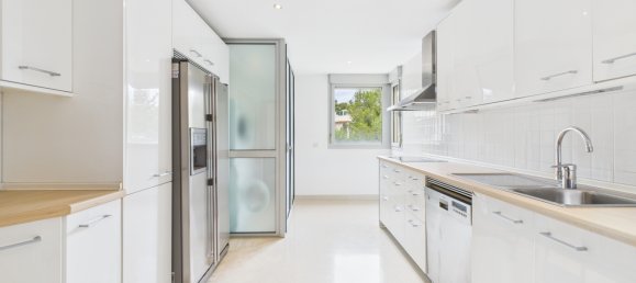 2 bedrooms Penthouse in Sol De Mallorca, Spain No. 76212 8