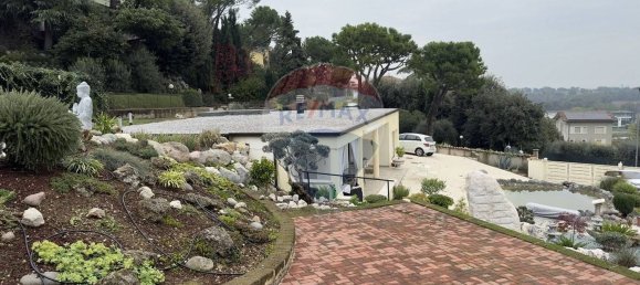 3-salle Maison à Lonato del Garda, Italy No. 136317 3