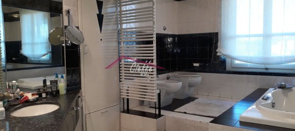 13-Zimmer Villa in San Miniato, Italy, Nr. 85036 8