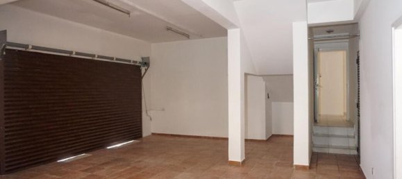 345m² Villa in Nicosia, Cyprus No. 13224 3