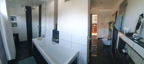 Casa de 9 habitaciónes en Bremen, Germany No. 24267 6