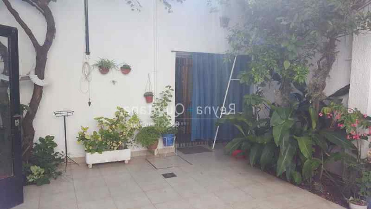 4 bedrooms House in Cordoba, Argentina No. 9714