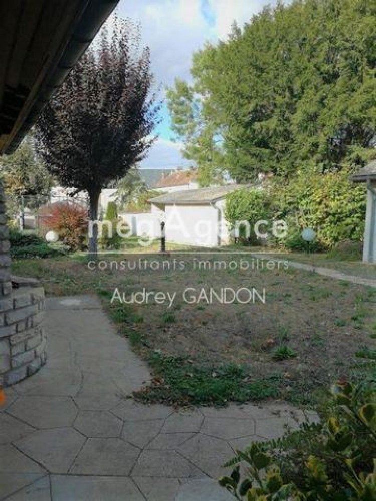 5 chambres Maison à Sens, France No. 5332