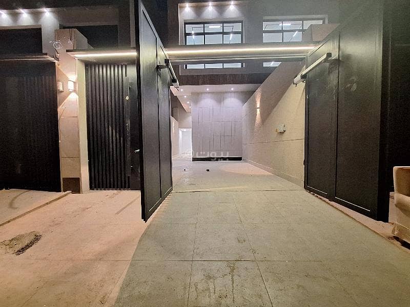 4 bedrooms Villa in Riyadh, Saudi Arabia No. 471