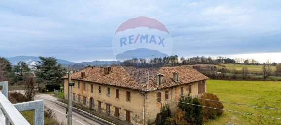 300m² Warehouse in Lurago d'Erba, Italy No. 58590 20